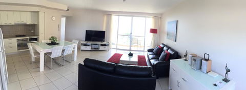 Grandview Apartments - ACT Tourism 34
