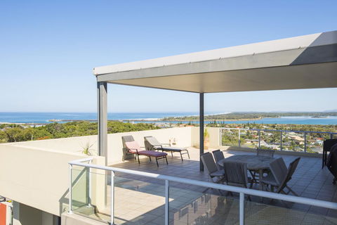 Grandview Apartments - ACT Tourism 31