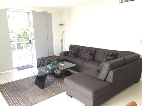 Grandview Apartments - ACT Tourism 32