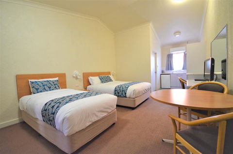 Boulevarde Motor Inn - ACT Tourism 7