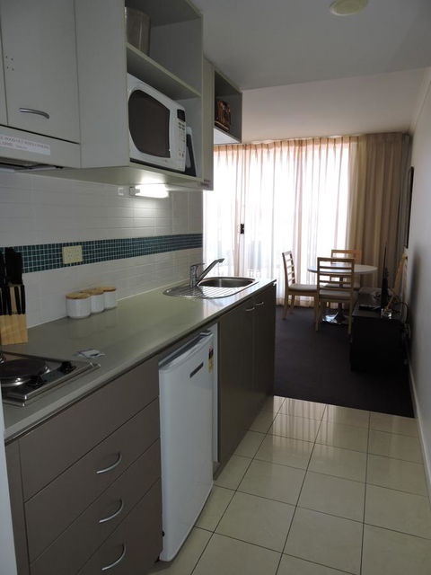 BASE Holidays - Ettalong Beach Premium Apartments - ACT Tourism 10