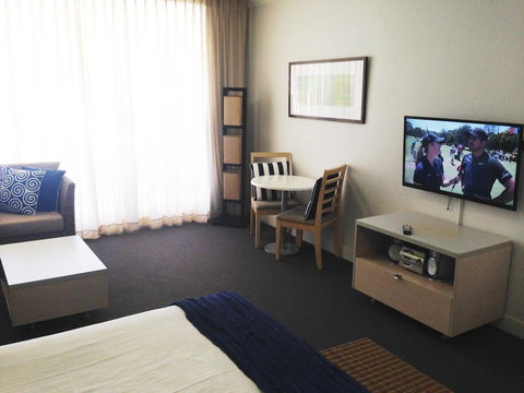 BASE Holidays - Ettalong Beach Premium Apartments - ACT Tourism 40