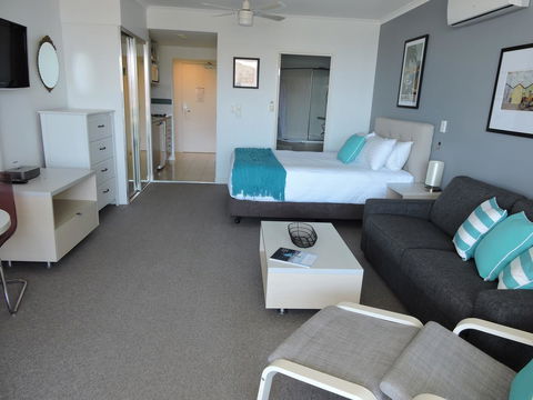 BASE Holidays - Ettalong Beach Premium Apartments - ACT Tourism 18