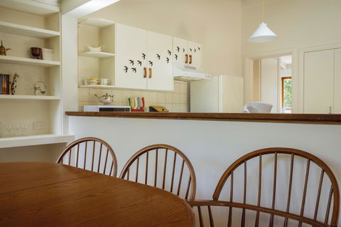 Lark Cottage - ACT Tourism 32