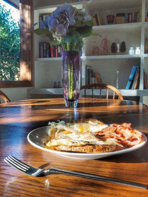 Lark Cottage - ACT Tourism 1