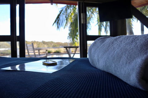 A Beach House At Byron - ACT Tourism 22