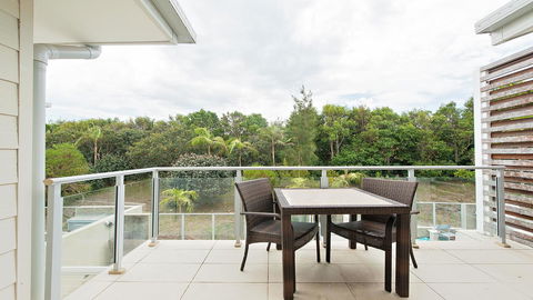 Pacific Blue, Salamander Bay - ACT Tourism 20