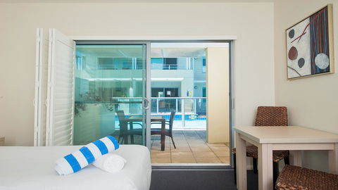 Pacific Blue, Salamander Bay - ACT Tourism 6