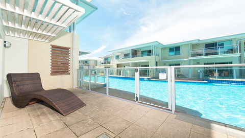 Pacific Blue, Salamander Bay - ACT Tourism 10