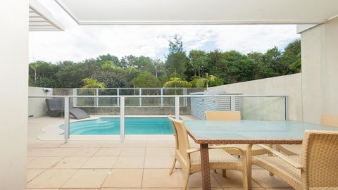 Pacific Blue, Salamander Bay - ACT Tourism 26