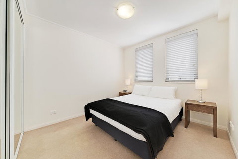 Wyndel Apartments - Apex North Sydney - ACT Tourism 8