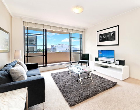 Wyndel Apartments - Apex North Sydney - ACT Tourism 0