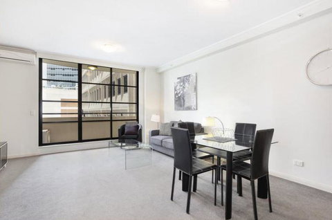 Wyndel Apartments - Apex North Sydney - ACT Tourism 19