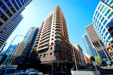 Seasons Harbour Plaza - ACT Tourism 3