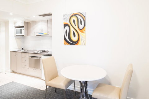 Seasons Harbour Plaza - ACT Tourism 22