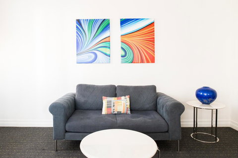 Seasons Harbour Plaza - ACT Tourism 21