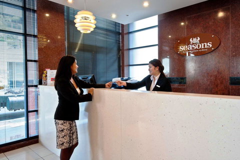 Seasons Harbour Plaza - ACT Tourism 36