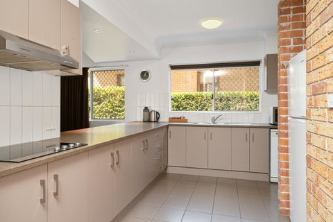 Wollongbar Motel - ACT Tourism 23