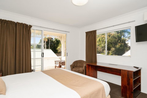 Wollongbar Motel - ACT Tourism 29