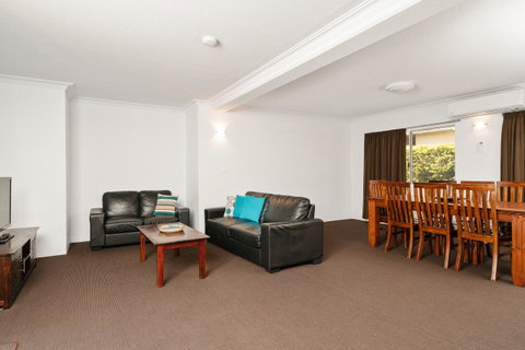 Wollongbar Motel - ACT Tourism 28
