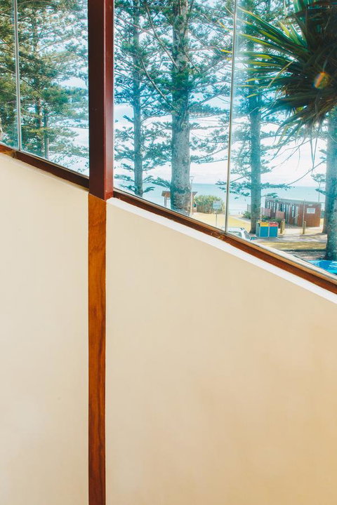 Beach Hotel Resort - ACT Tourism 34
