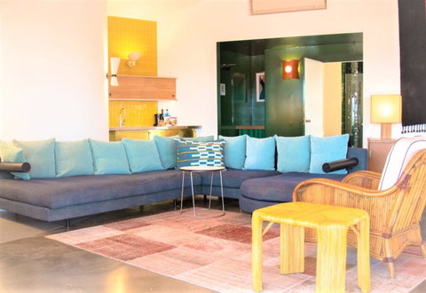 Beach Hotel Resort - ACT Tourism 15