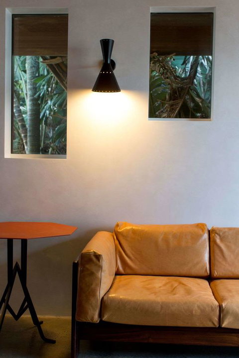 Beach Hotel Resort - ACT Tourism 21