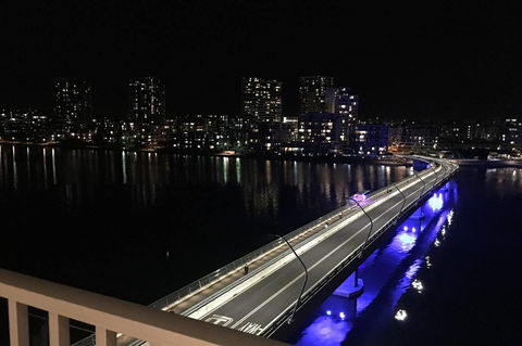 Brand New 3 Bedrooms Apt With Waterfront View - ACT Tourism 14