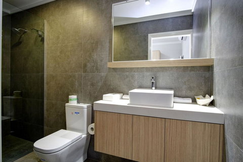 Lakes And Ocean Hotel Forster - ACT Tourism 24