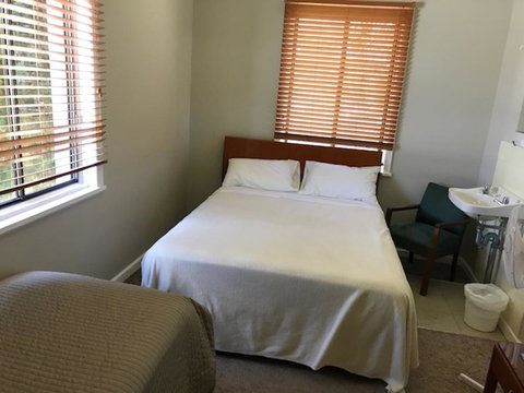 Lakes And Ocean Hotel Forster - ACT Tourism 21