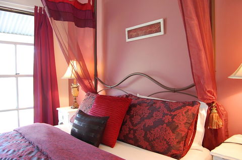 Cadair Cottages - ACT Tourism 5