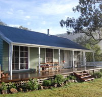 Cadair Cottages - ACT Tourism