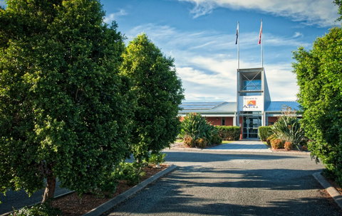 Adina Vineyard - ACT Tourism 2