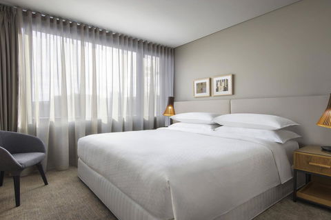 Four Points By Sheraton Sydney, Central Park - ACT Tourism 40