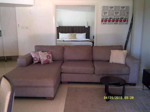 Pelican H2O One & Two Bedroom Apartments - ACT Tourism 21