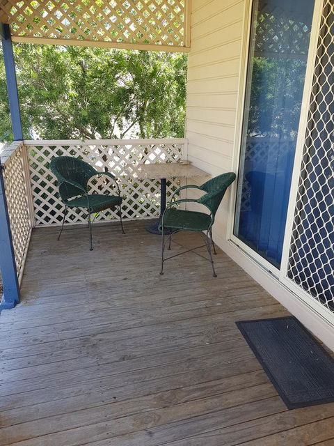 Amaroo Resort - ACT Tourism 0