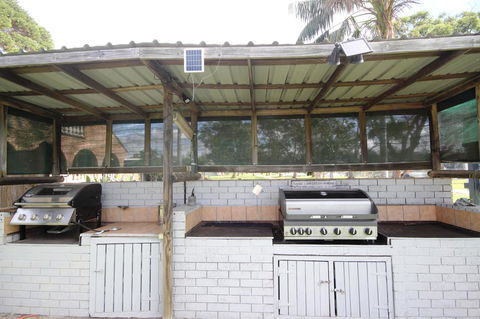 Amaroo Resort - ACT Tourism 1