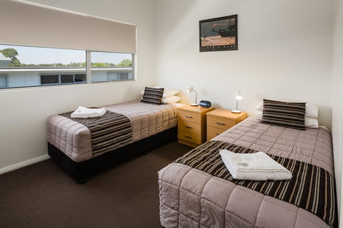 Charlestown Executive Apartments - ACT Tourism 2
