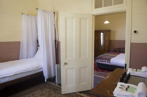 Hillview Heritage Hotel - ACT Tourism 44