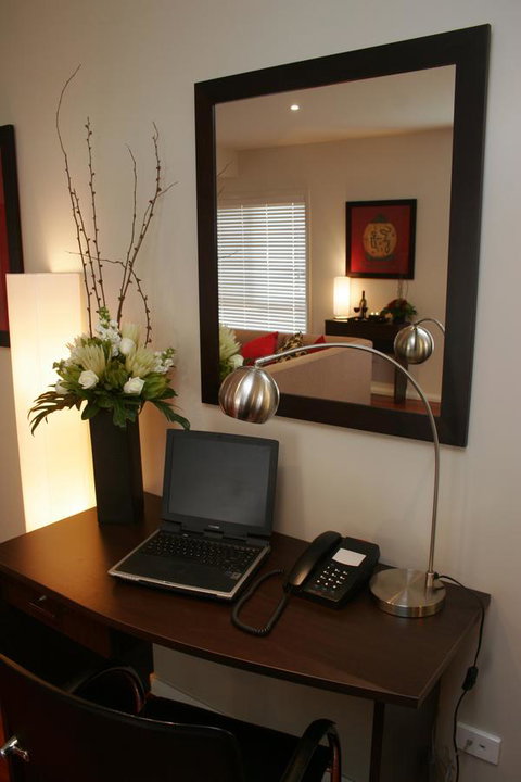Encore Apartments - ACT Tourism 7