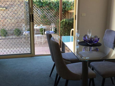 Tic Tac Toe Quality Accommodation - ACT Tourism 12