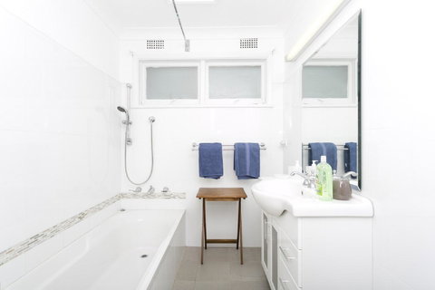 Beautiful Family Holiday House - ACT Tourism 6