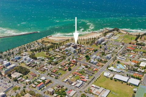 Beach House Holiday Apartments - ACT Tourism 15