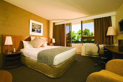 Hotel Urban St Leonards - ACT Tourism 30