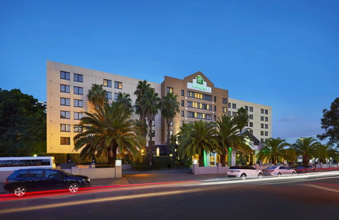 Holiday Inn Parramatta, An IHG Hotel - ACT Tourism 9