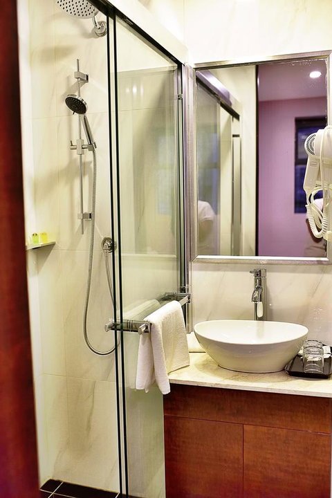 Megaboom City Hotel - ACT Tourism 44