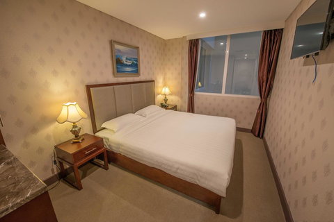 Megaboom City Hotel - ACT Tourism 37