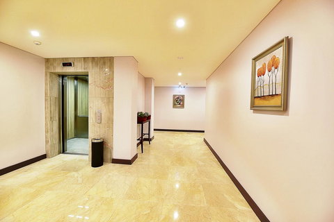 Megaboom City Hotel - ACT Tourism 43