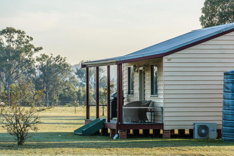 Madigan Wine Country Cottages - ACT Tourism 35