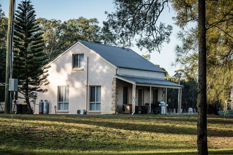 Madigan Wine Country Cottages - ACT Tourism 38
